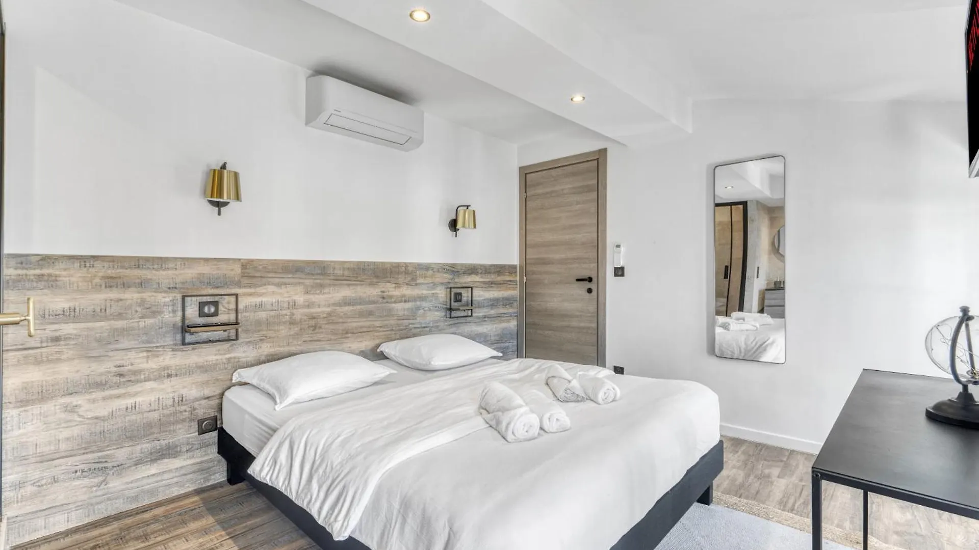 Apartment F3 Centre De Cannes Proche Du Palais